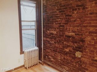 108 India St, Brooklyn, NY 11222