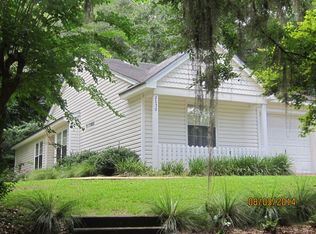 2050 W Forest Dr, Tallahassee, FL 32303