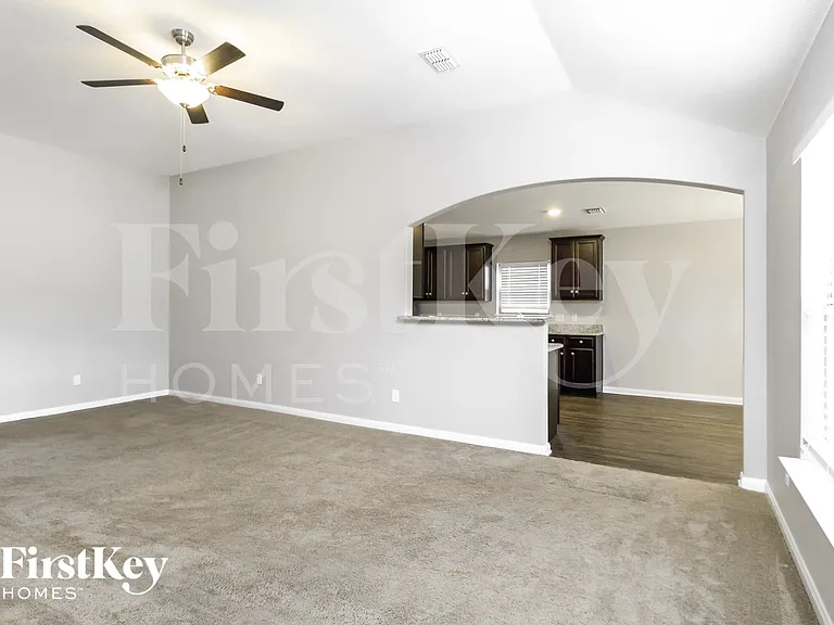 4122 Perch Dr — Photo 4