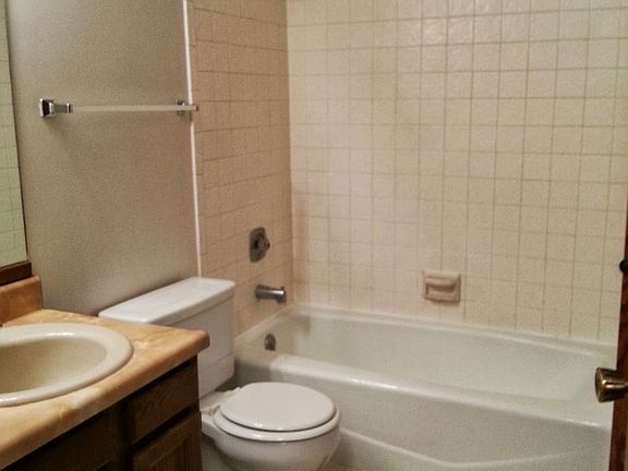 4th image of 6423 Boxelder Dr