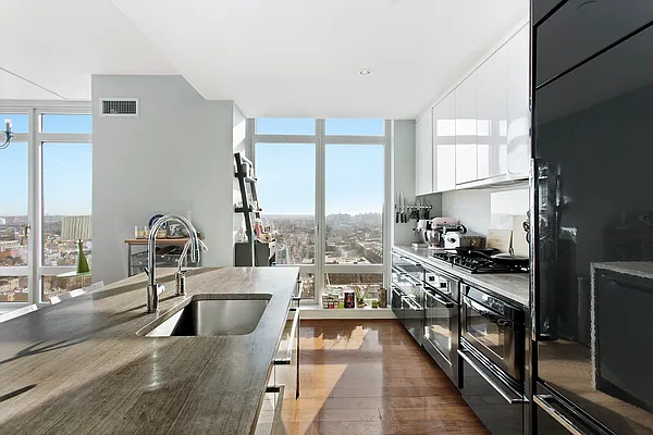 Rented by Douglas Elliman | media 20