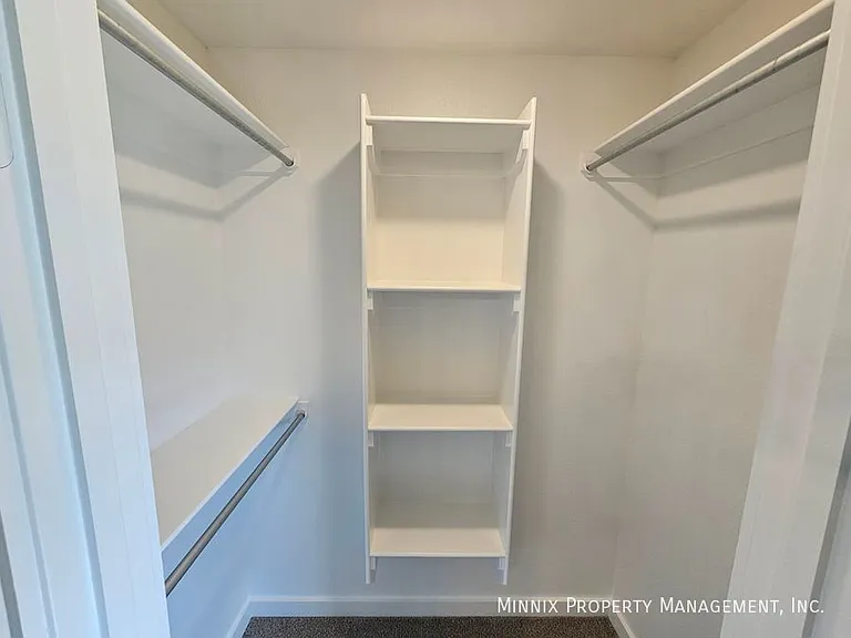 2622 Tiffin Ave — Photo 29