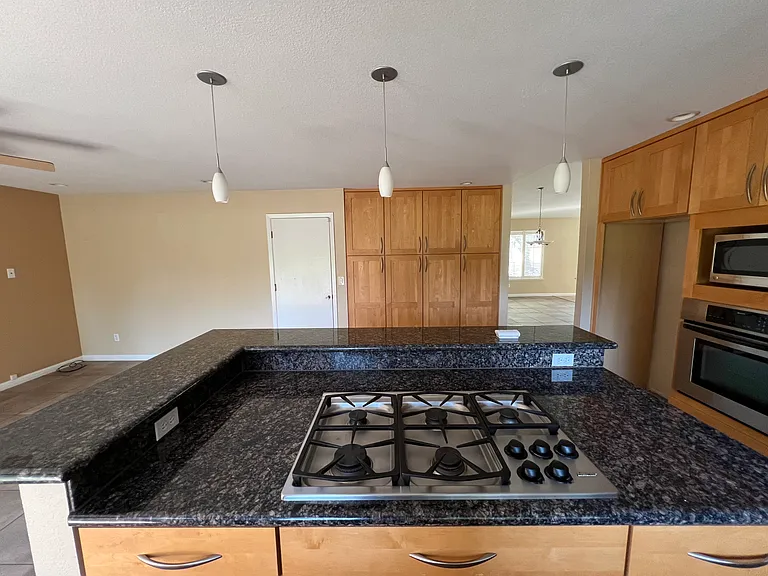 4565 Fairway Dr — Photo 8