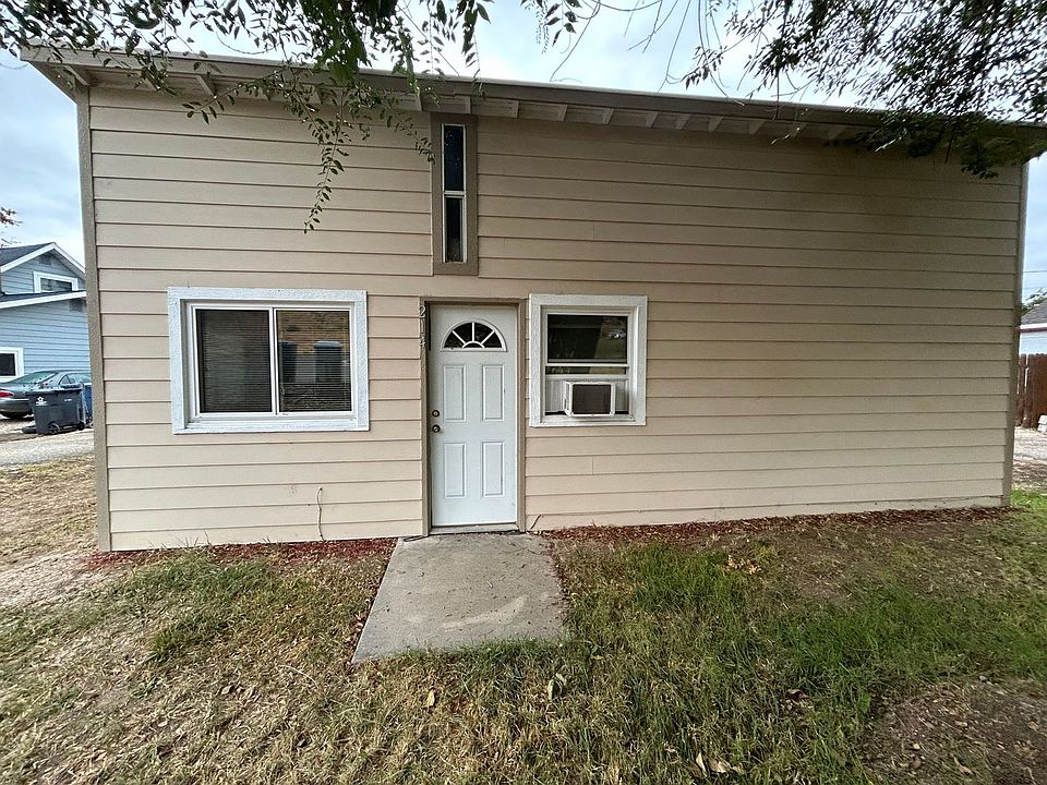 1st image of 214 E Plymouth St