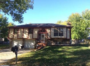 1524 N Hanover Ave, Independence, MO 64056