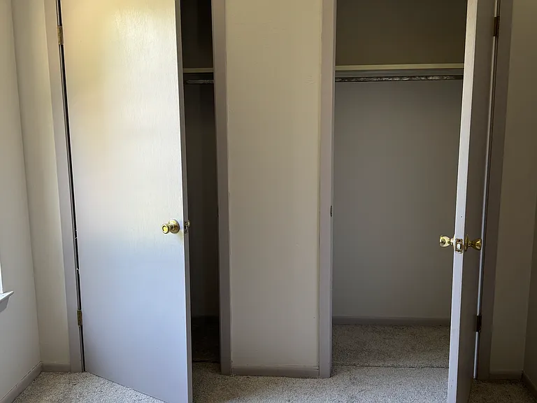 210 Tatom Ave — Photo 15