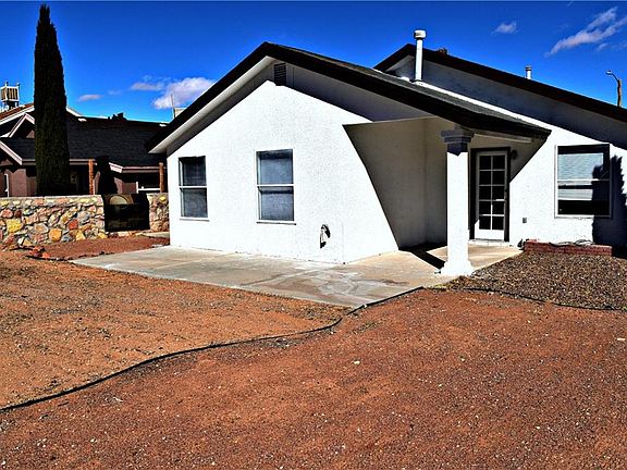 3rd image of 11920 Willowmist Ave