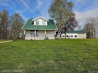 2445 S Van Dyke Rd, Marlette, MI 48453