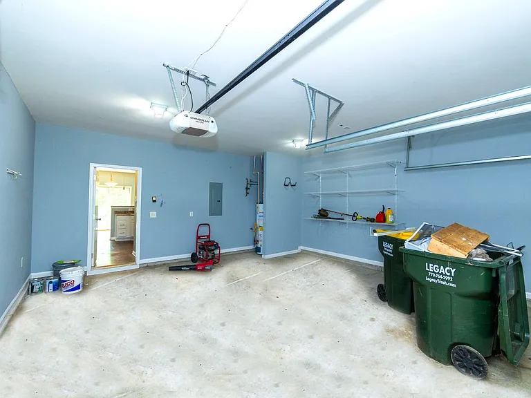 5815 Weddington Dr — Photo 40