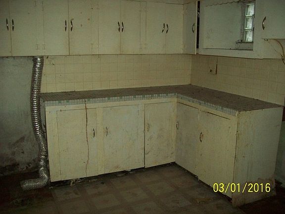 2nd image of 13613 Atlantic Ave