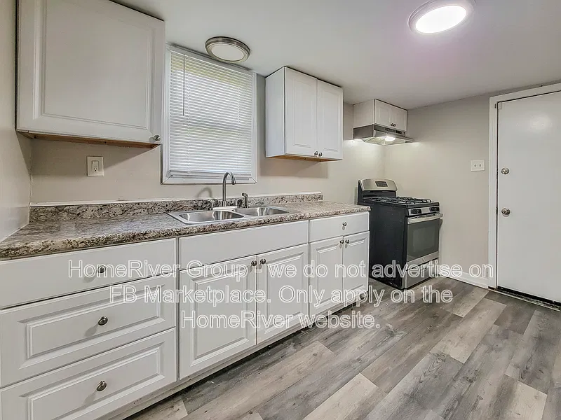 3 bed, 1.0 bath, 749 sqft, $1,250 — Photo 4