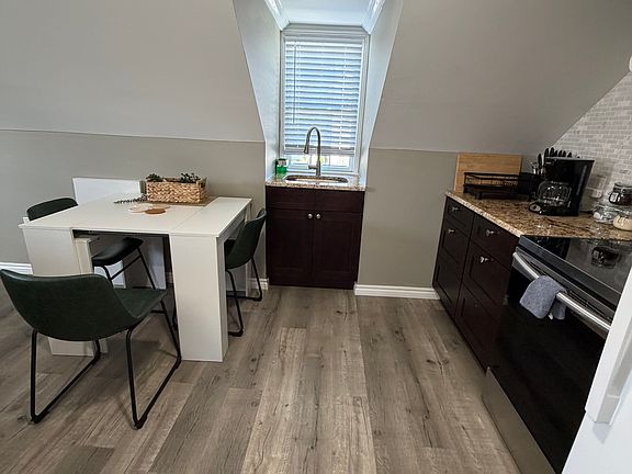 2nd image of 39 Sunset Rd S #3