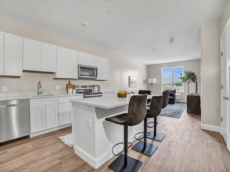 127 Centre St #507 — Photo 1