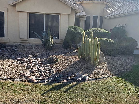 2nd image of 4013 E Rosemonte Dr