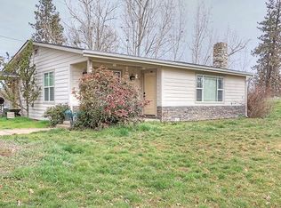 4586 Highway 234, White City, OR 97503