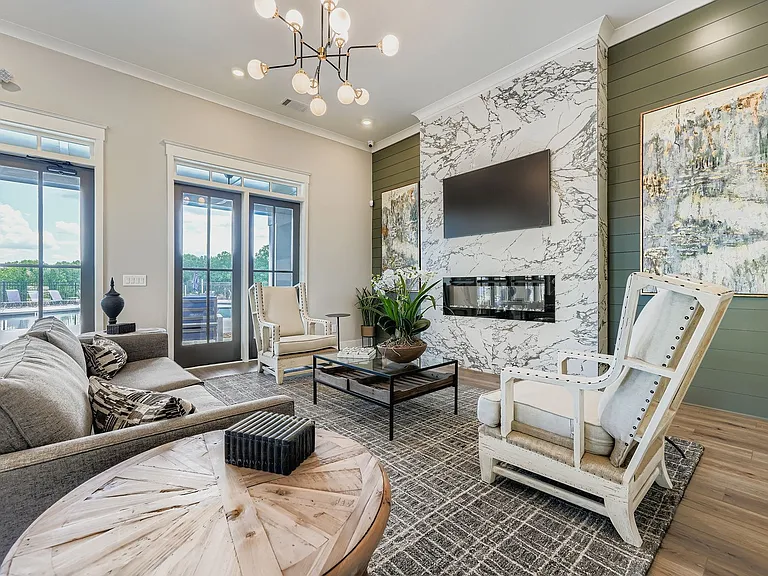 111 Basswood Ln — Photo 18