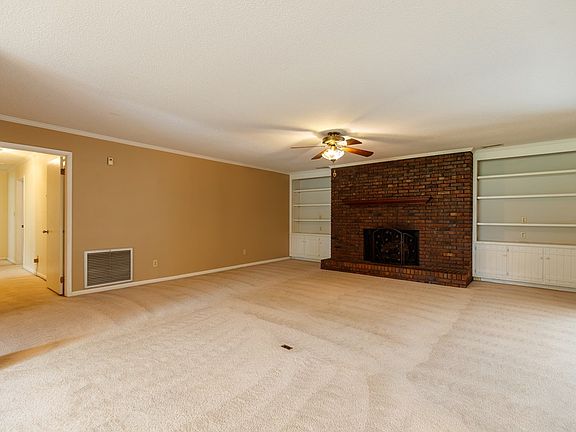 4th image of 511 Sunnymeade Dr