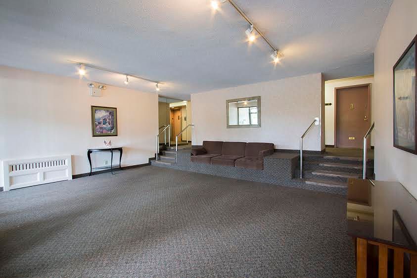 2nd image of 1 Birchwood Ct APT 4J
