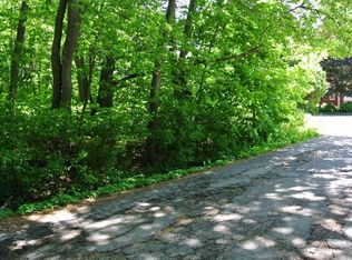 29 Eddy St, Auburn, MA 01501