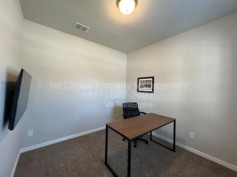 225 Lemley Dr — Photo 11
