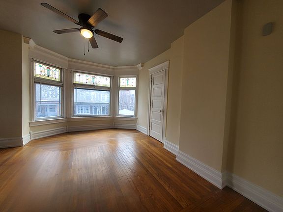 5th image of 1639 W Turner St #2F