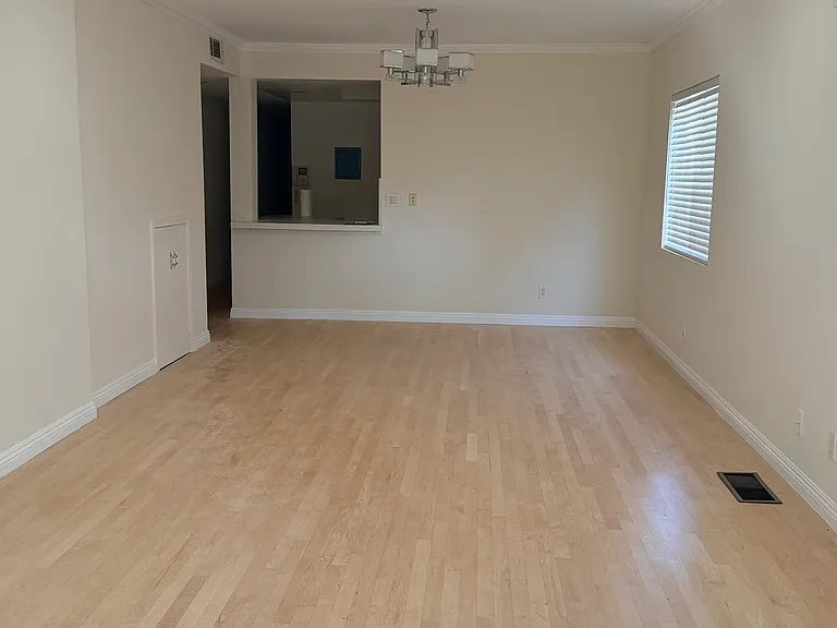 616 N Sycamore Ave #616 — Photo 5