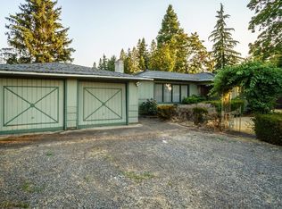 2549 Lucky Ln, Medford, OR 97501