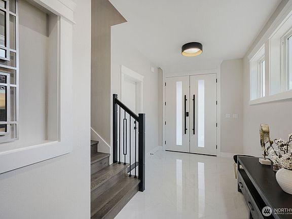 5th image of 11700 SE 234th Place