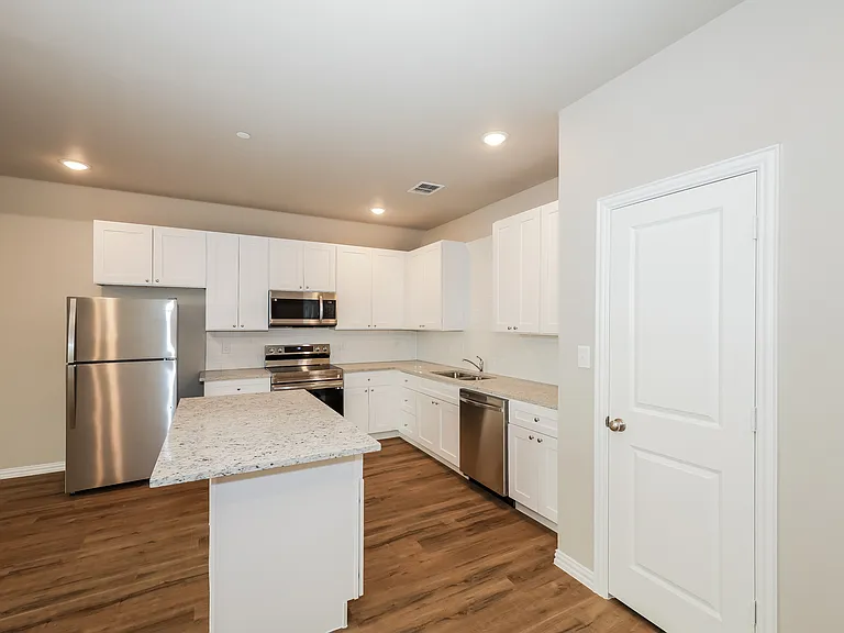 Magnolia Townhomes — Photo 90