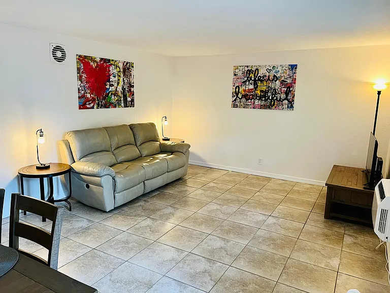 813 Middle St #2 — Photo 20
