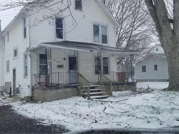 127 Lake St, Perry, NY 14530