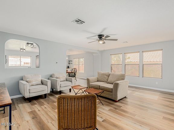 5th image of 10168 N Pitchingwedge Ln