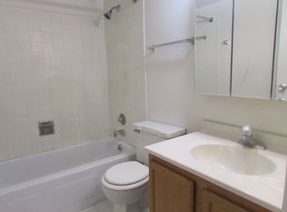 1120 N Sterling Ave UNIT 105, Palatine, IL 60067
