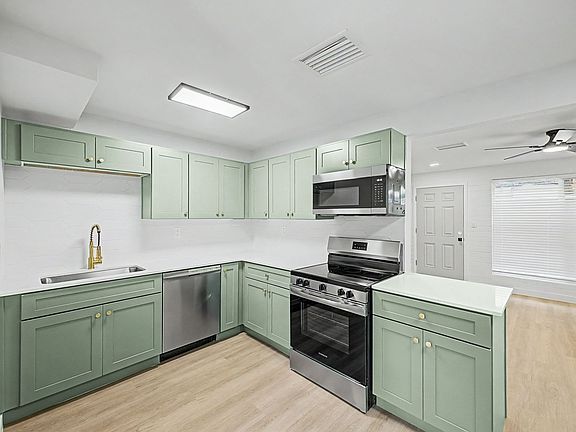 5th image of 1804 E Concorda Dr #18