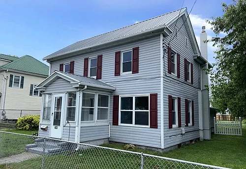 403 Delaware Ave Photo 1