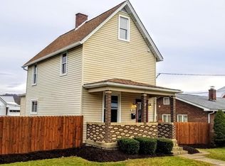 306 S 5th St, Youngwood, PA 15697