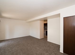 196 E 300 S, Bountiful, UT 84010