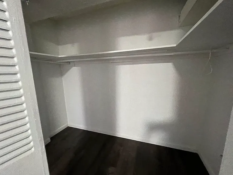 1698 Jefferson Ave #37 — Photo 8