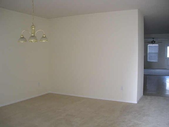 3rd image of 2203 Cold River Dr