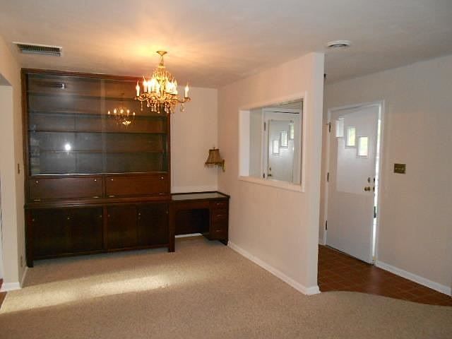 1st image of 207 Woodridge