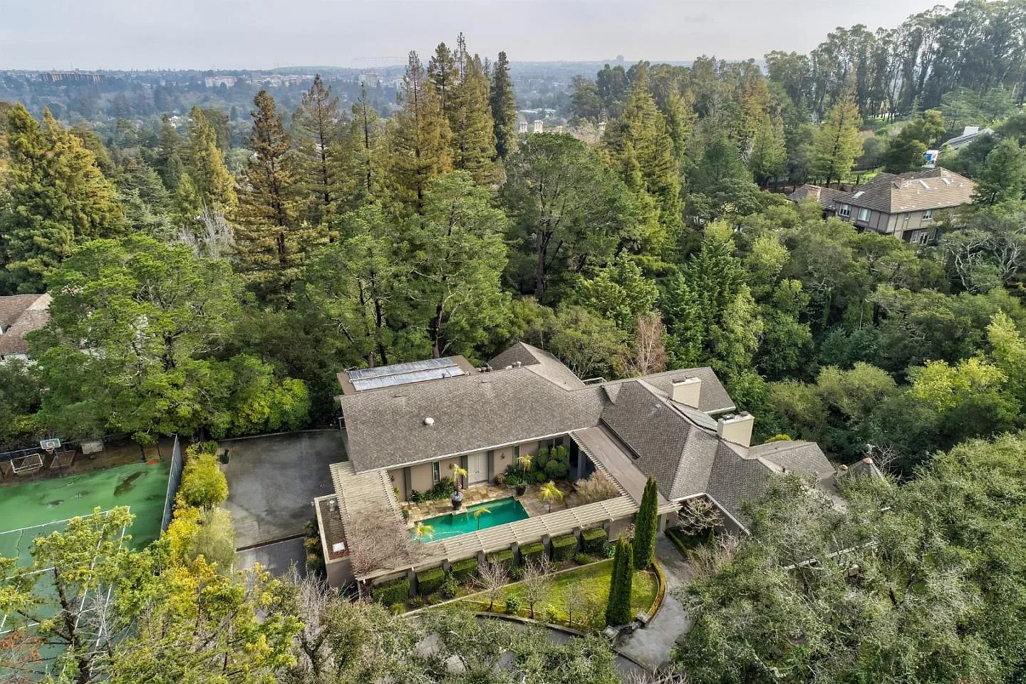 840 Lombardi Ln photo 1