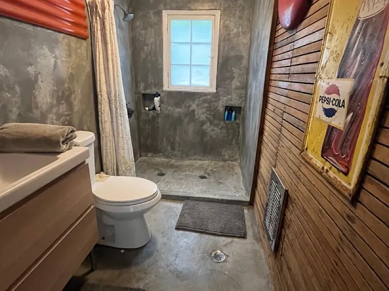 533 N Alta Vista Blvd — Photo 18