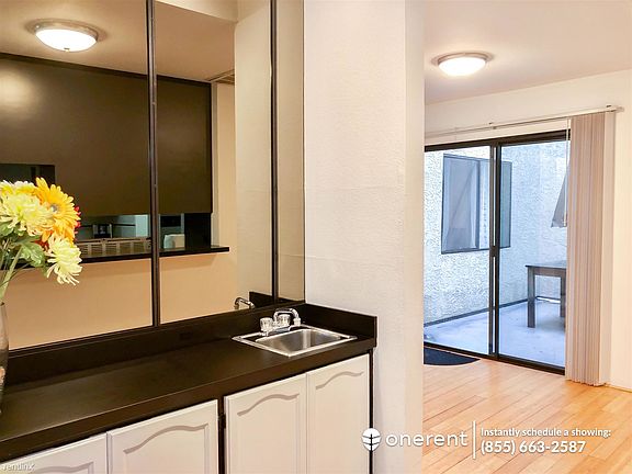 4th image of 707 Marr St APT 104