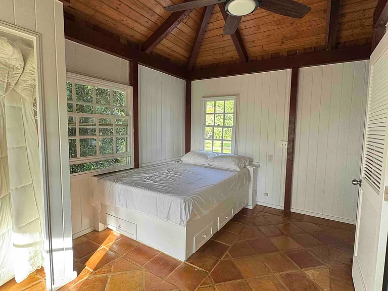 5150 Kahiliholo Rd #C — Photo 1