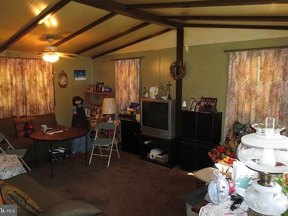 2nd image of 647 1st Ave