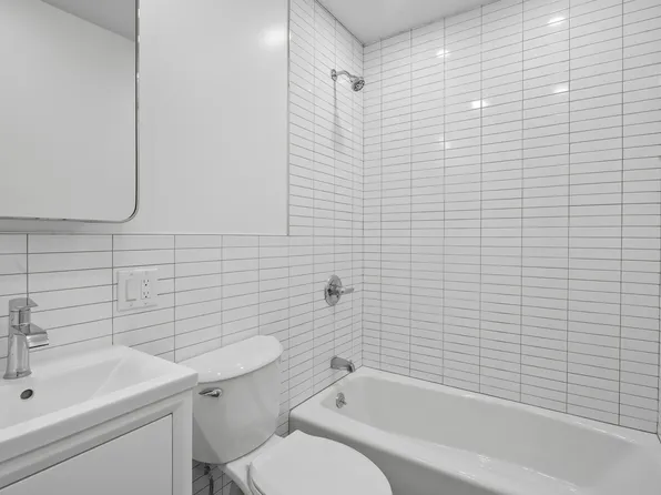 28 4th Place image 14 of 15