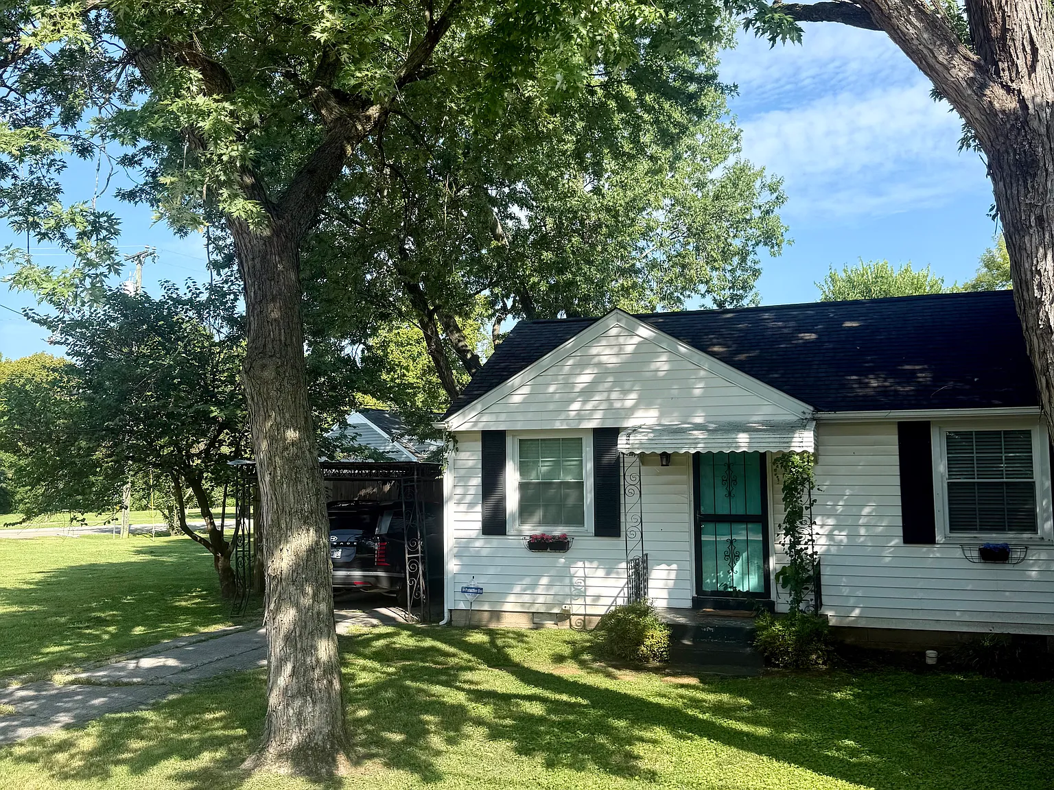 5402 Georgia Avenue — Photo 3