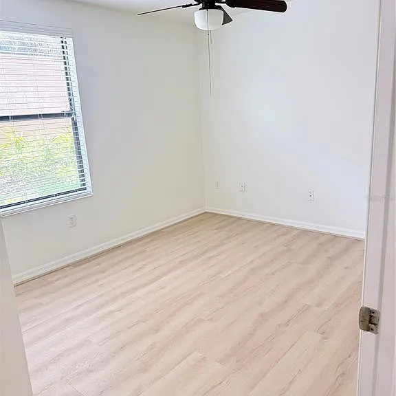 4037 Overture Cir #4037 — Photo 22