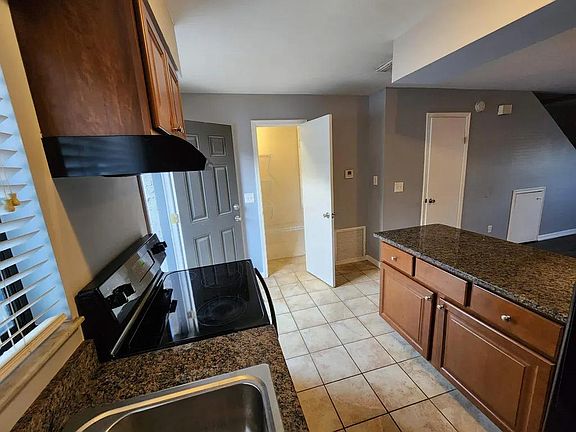 5th image of 37226 Majestic Oak Ct #37226