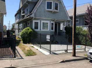 3879 West St, Oakland, CA 94608
